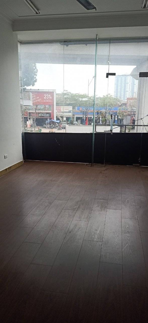 Bán nhà Nguyễn Trãi - diện tích 31m2 6 tầng - Mặt phố kinh doanh ngày đêm - giá 23,5 tỷ