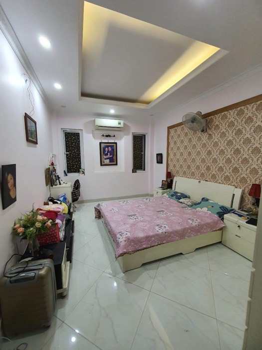 Bán nhà Bạch Đằng - diện tích 57m2 5 tầng - Lô góc - giá 13,8 tỷ