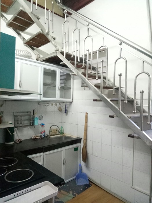 Bán nhà Giáp Bát - diện tích 90m2 2 tầng - Ô tô đỗ cửa - giá 3,6 tỷ