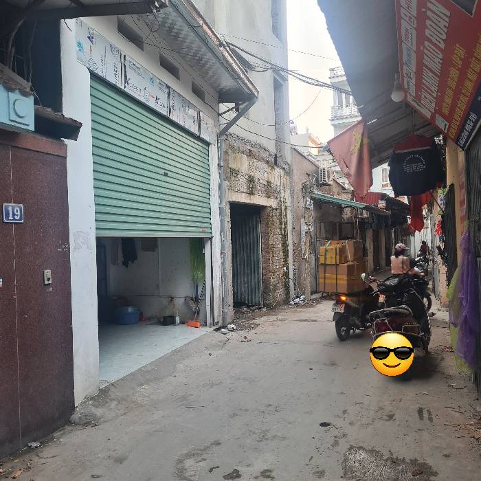 Bán nhà Lĩnh Nam - diện tích 81.5m2 1 tầng - ngõ ô tô tránh - giá 16,8 tỷ