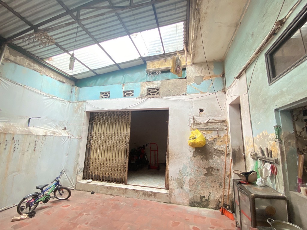 Bán nhà Nguyễn Đức Cảnh - diện tích 70m2 1 tầng - Nhà mặt phố - giá 18,6 tỷ