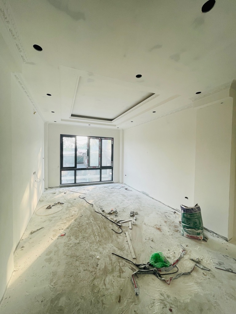 Bán nhà Nguyễn Chính - diện tích 47.6m2 6 tầng - Ô tô tránh - giá 17,99 tỷ