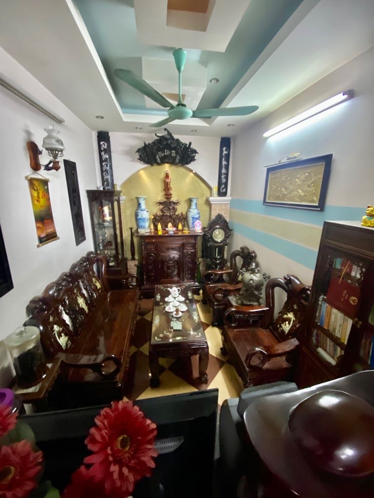 Bán nhà Trương Định - diện tích 36,3m2 4 tầng - MẶT PHỐ KINH DOANH SẦM UẤT - giá 14 tỷ