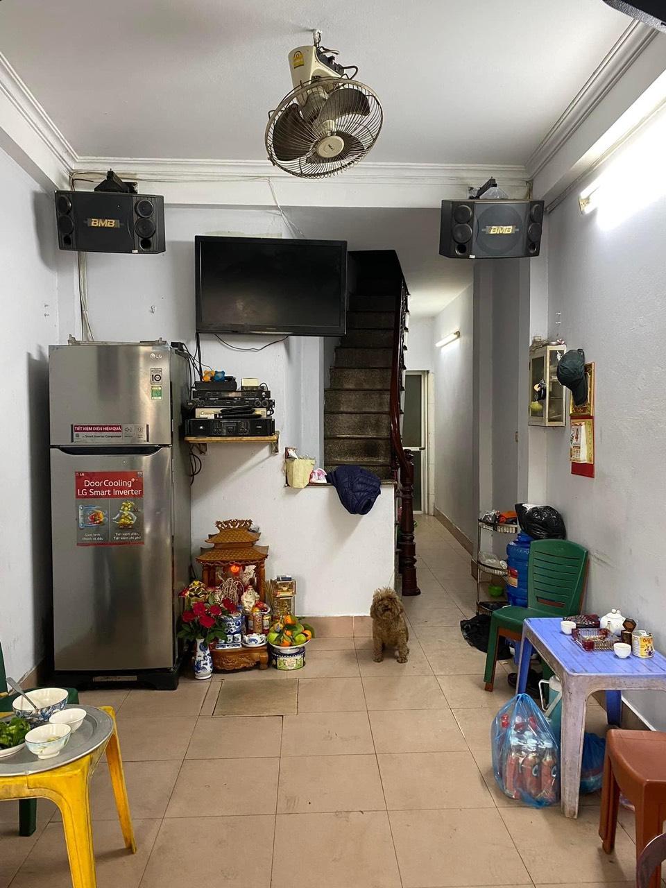 Bán nhà Trung Phụng - diện tích 17m2 4 tầng - lô góc mặt phố - giá 11 tỷ