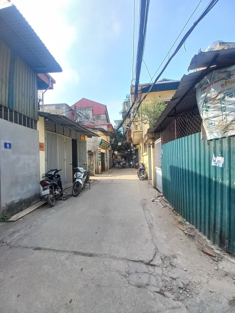 Bán nhà Bùi Xương Trạch - diện tích 88m2 3 tầng - Ô tô - giá 6 tỷ