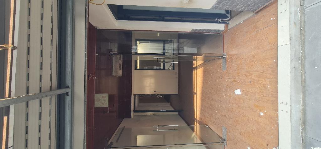 Bán nhà Đê La Thành - diện tích 70.4m2 3 tầng - Kinh doanh sầm uất - giá 21 tỷ