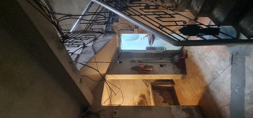 Bán nhà Đê La Thành - diện tích 70.4m2 3 tầng - Kinh doanh sầm uất - giá 21 tỷ