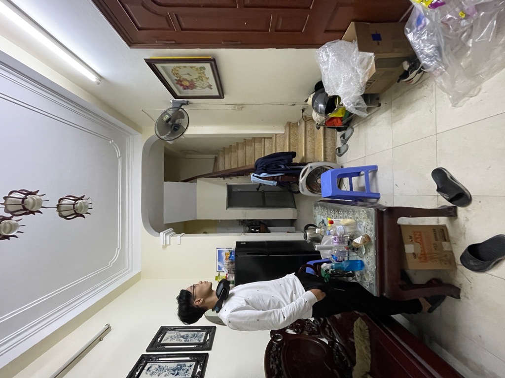 Bán nhà Nguyễn Thượng Hiền - diện tích 28m2 4 tầng - Mặt phố lô góc - giá 13 tỷ