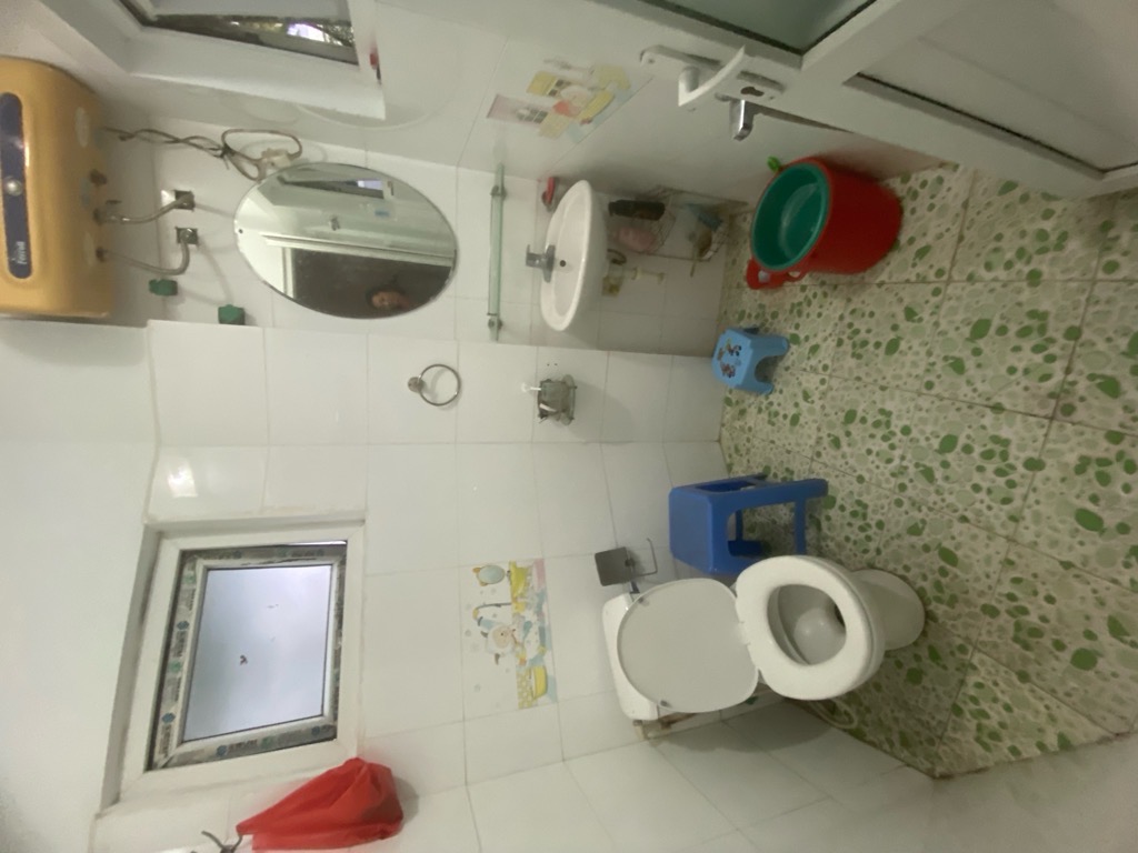 Bán nhà Nguyễn Chí Thanh - diện tích 32,5m2 6 tầng - lô góc 3 mặt thoáng - giá 13,5 tỷ