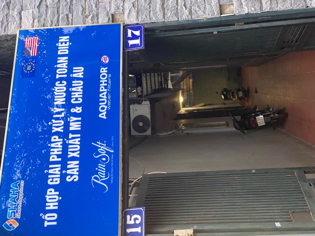 Bán nhà Nguyễn Chí Thanh - diện tích 32,5m2 6 tầng - lô góc 3 mặt thoáng - giá 13,5 tỷ