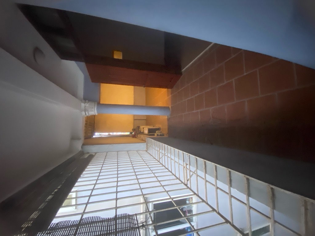 Bán nhà Nguyễn Chí Thanh - diện tích 32,5m2 6 tầng - lô góc 3 mặt thoáng - giá 13,5 tỷ