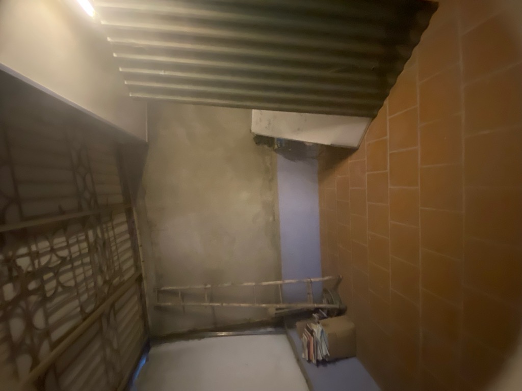 Bán nhà Nguyễn Chí Thanh - diện tích 32,5m2 6 tầng - lô góc 3 mặt thoáng - giá 13,5 tỷ