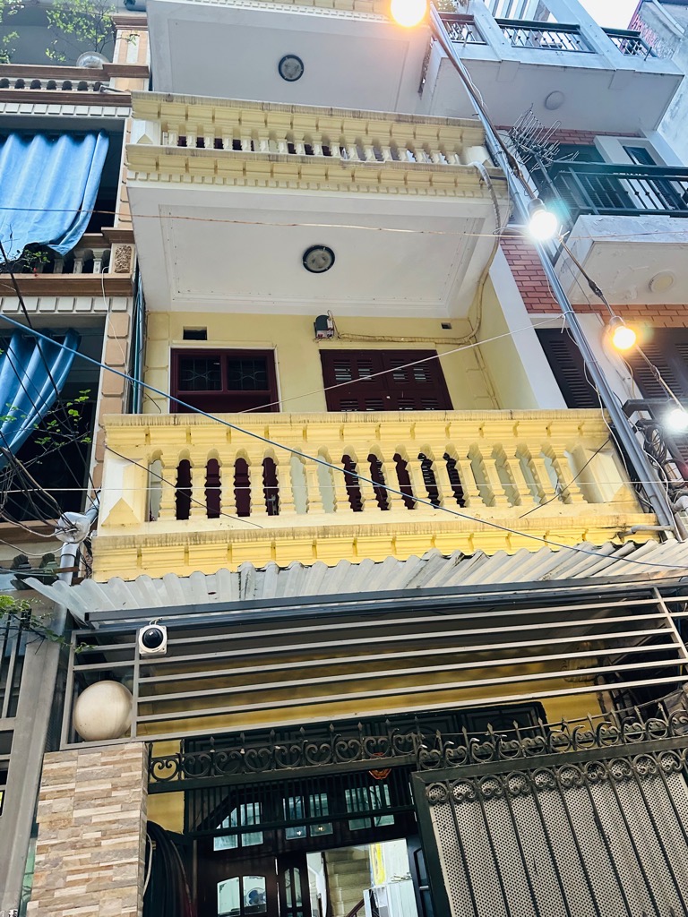 Bán nhà Tân Mai - diện tích 50m2 4 tầng - Ngõ ô tô tránh - giá 14,7 tỷ