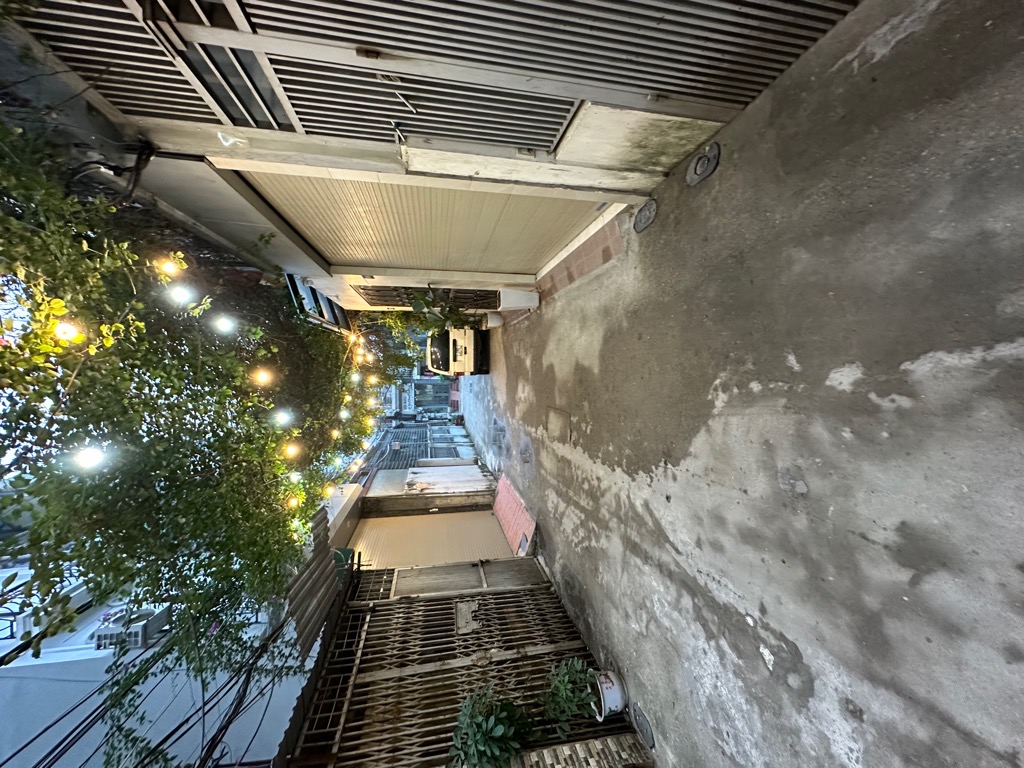 Bán nhà Tân Mai - diện tích 50m2 4 tầng - Ngõ ô tô tránh - giá 14,7 tỷ