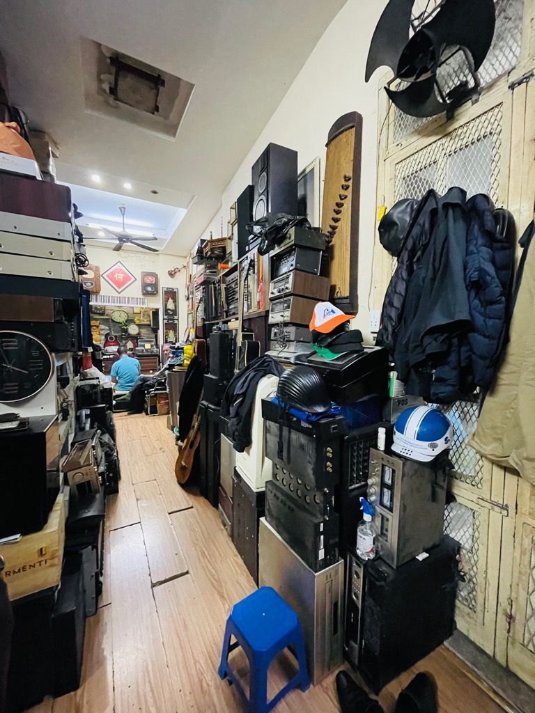 Bán nhà Chùa Bộc - diện tích 60m2 4 tầng - ô tô đỗ cửa - giá 18,8 tỷ