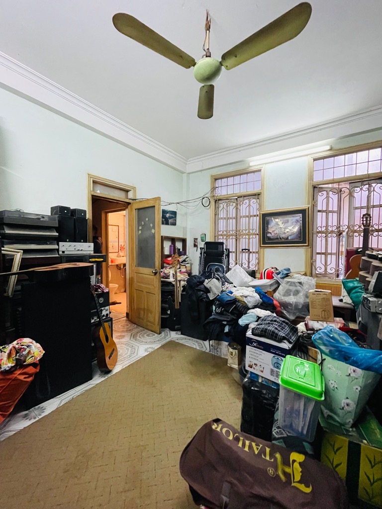 Bán nhà Chùa Bộc - diện tích 60m2 4 tầng - ô tô đỗ cửa - giá 18,8 tỷ