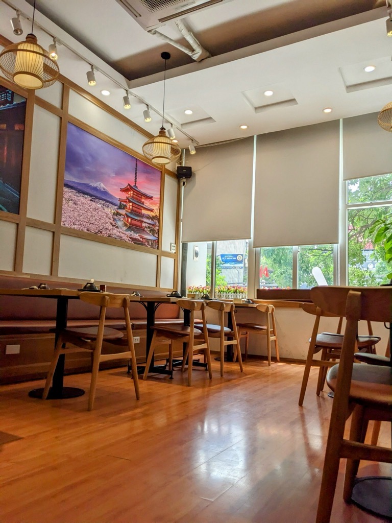 Bán nhà Nguyễn Chí Thanh - diện tích 37.6m2 4 tầng - Mặt phố VIP - giá 13,2 tỷ