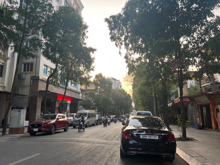 Bán nhà Nguyễn Thượng Hiền - diện tích 30m2 3 tầng - Khu vực cực hiếm nhà bán - giá 9,5 tỷ