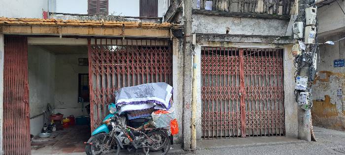 Bán nhà Thịnh Hào 1 - diện tích 67m2 2 tầng - Lô góc ô tô đỗ cửa - giá 18,5 tỷ