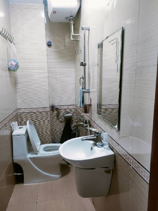 Bán nhà Vĩnh Tuy - diện tích 44.5m2 5 tầng - Mặt phố - Kinh Doanh Ngày Đêm - giá 17 tỷ