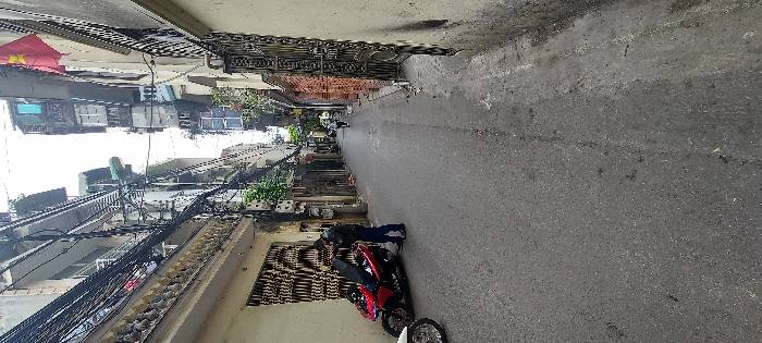 Bán nhà Cự Lộc - diện tích 50m2 2 tầng - Mặt phố kinh doanh đỉnh - giá 10,5 tỷ