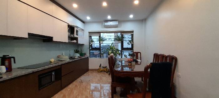 Bán nhà Lĩnh Nam - diện tích 102m2 5 tầng - Ô tô tránh - giá 13 tỷ