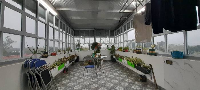 Bán nhà Lĩnh Nam - diện tích 102m2 5 tầng - Ô tô tránh - giá 13 tỷ