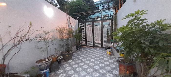 Bán nhà Lĩnh Nam - diện tích 102m2 5 tầng - Ô tô tránh - giá 13 tỷ