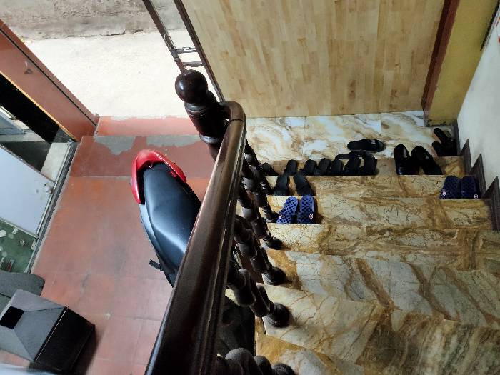 Bán nhà Đê La Thành - diện tích 36m2 6 tầng - Lô góc, vị trí đẹp - giá 15 tỷ