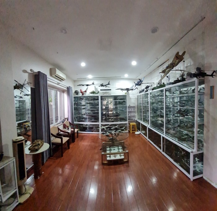 Bán nhà Đê La Thành - diện tích 110m2 4 tầng - Đất vàng giữa lòng Hà Nội - giá 18 tỷ