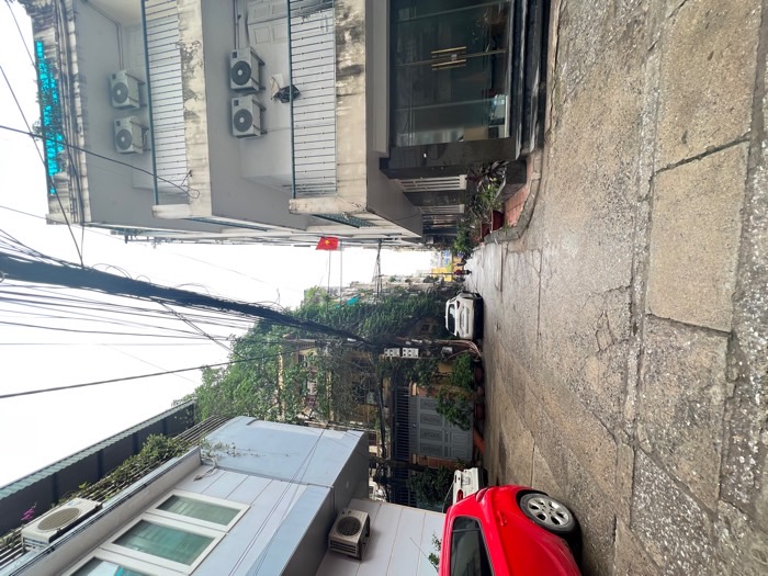 Bán nhà Hào Nam - diện tích 72,0m2 4 tầng - Ô TÔ TRÁNH - giá 21 tỷ