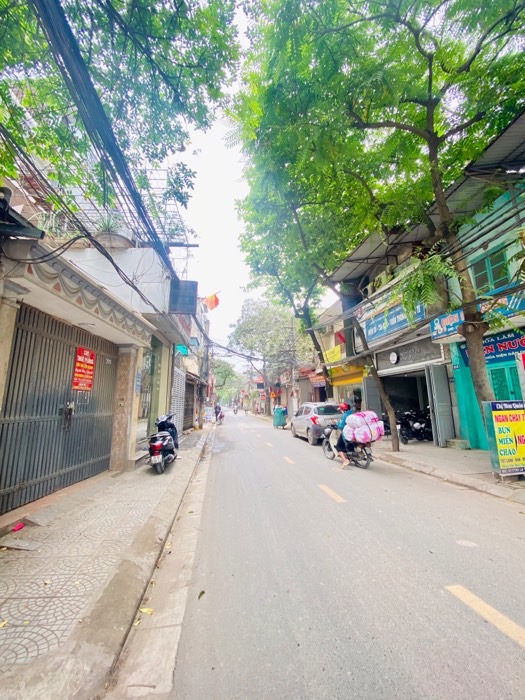 Bán nhà Lê Trọng Tấn - diện tích 86m2 2 tầng - Vỉa hè ô tô tránh - giá 16 tỷ