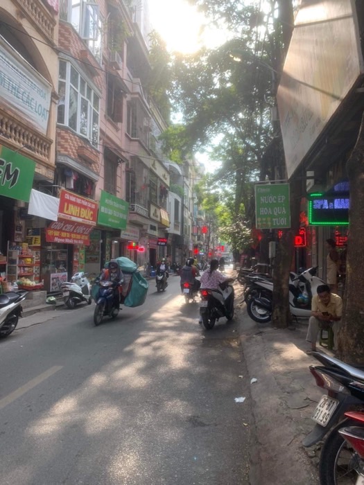 Bán nhà Nguyễn Huy Tưởng - diện tích 25m2 4 tầng - Nhà mặt phố kinh doanh - giá 3,5 tỷ