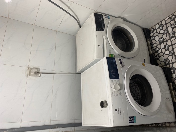 Bán nhà Lê Duẩn - diện tích 41.5m2 3 tầng - Mặt phố kinh doanh - giá 7,2 tỷ