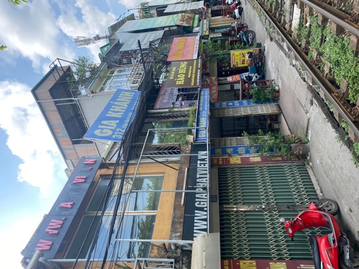 Bán nhà Lê Duẩn - diện tích 41.5m2 3 tầng - Mặt phố kinh doanh - giá 7,2 tỷ