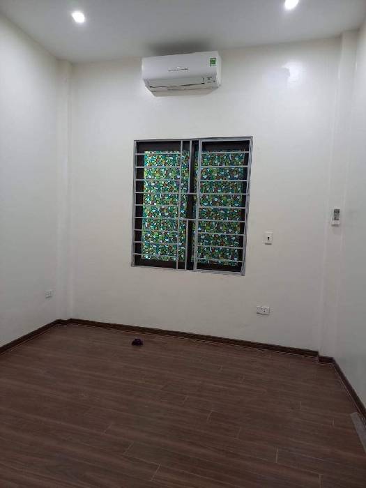 Bán nhà Đê Tô Hoàng - diện tích 50m2 4 tầng - gần đường ô tô đỗ - giá 12,2 tỷ