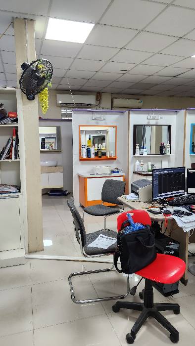 Bán nhà Đường Láng - diện tích 61m2 7 tầng - Mặt phố lô góc, kinh doanh đỉnh - giá 24,5 tỷ