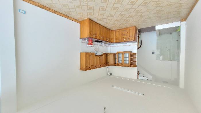 Bán nhà Nguyễn Trãi - diện tích 31m2 6 tầng - Mặt phố kinh doanh ngày đêm - giá 23,5 tỷ