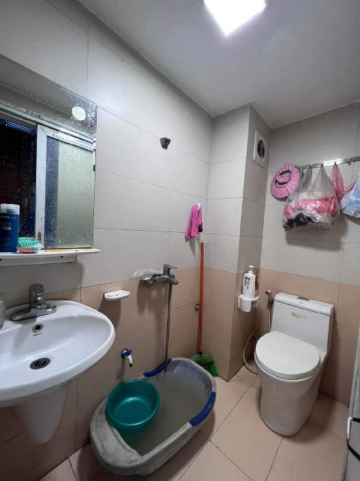 Bán nhà Ngọc Hồi - diện tích 136m2 4 tầng - Mặt tiền rộng hiếm - giá 24 tỷ