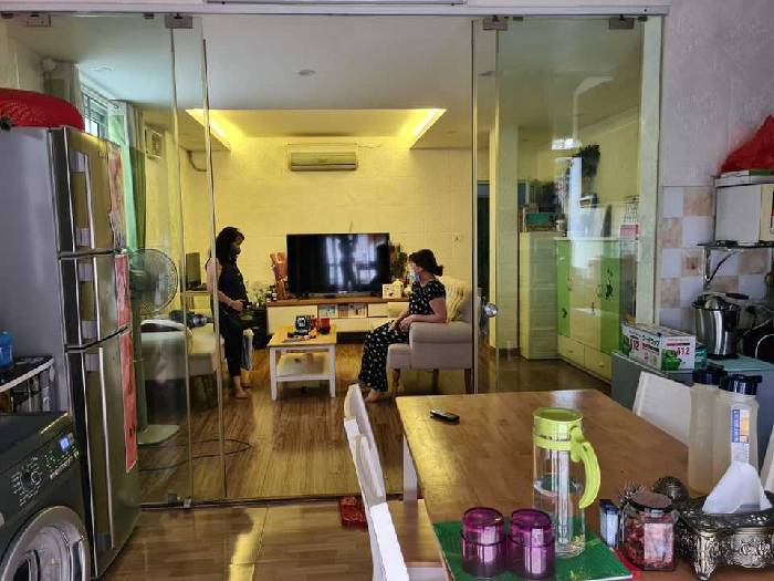 Bán nhà Trần Quý Cáp - diện tích 55m2 4 tầng - Mặt tiền rộng, ô tô tránh - giá 13,5 tỷ