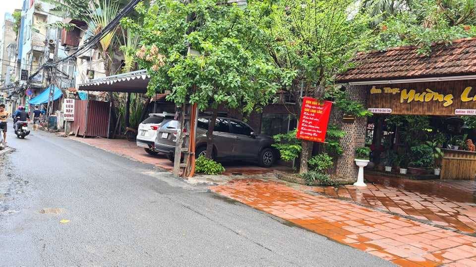 Bán nhà Trần Quý Cáp - diện tích 55m2 4 tầng - Mặt tiền rộng, ô tô tránh - giá 13,5 tỷ