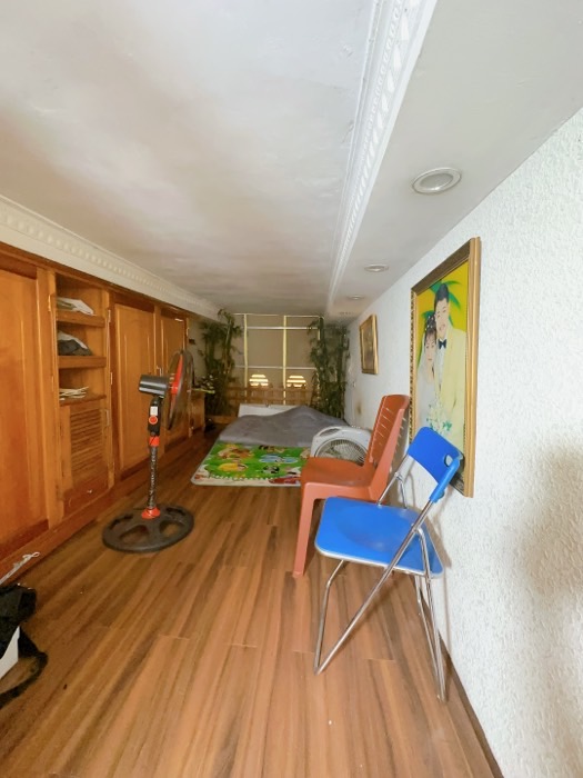 Bán nhà Bà Triệu - diện tích 22m2 2 tầng - Bán nhà mặt phố tầng 2 và 3 phố Bà Triệu, kinh doanh kính và phụ kiện thời trang - giá 7,5 tỷ