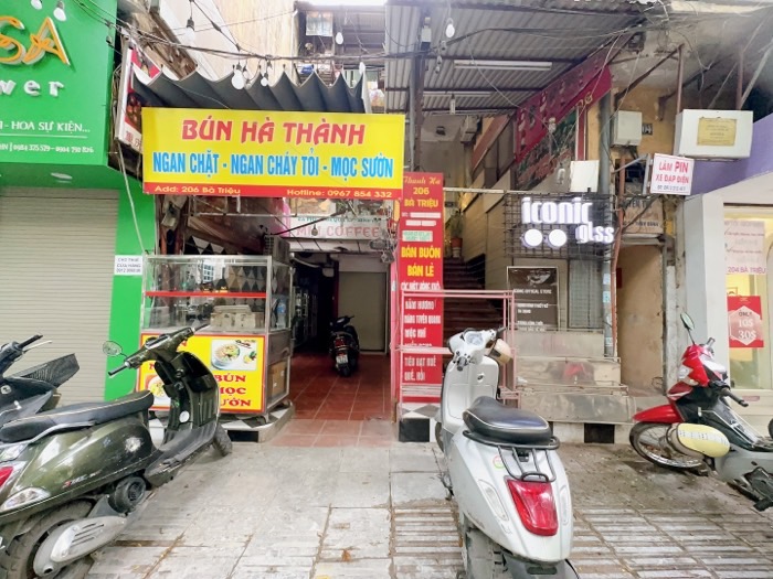 Bán nhà Bà Triệu - diện tích 22m2 2 tầng - Bán nhà mặt phố tầng 2 và 3 phố Bà Triệu, kinh doanh kính và phụ kiện thời trang - giá 7,5 tỷ