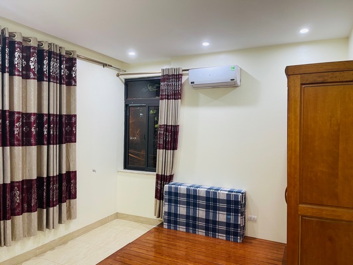 Bán nhà Nguyễn Khoái - diện tích 45m2 3 tầng - Ô TÔ TRÁNH, ĐỖ NGÀY ĐÊM - LÔ GÓC - NHÀ ĐẸP - GIÁ RẺ NHẤT - giá 8,25 tỷ