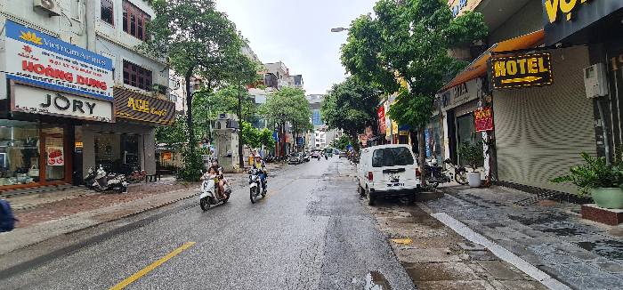 Bán nhà Phố Vọng - diện tích 54m2 4 tầng - Mặt phố siêu kinh doanh - giá 22,5 tỷ