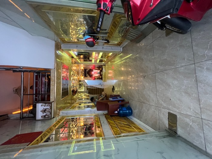 Bán nhà Lạc Nghiệp - diện tích 32m2 5 tầng - Ô Tô TRÁNH - giá 15 tỷ