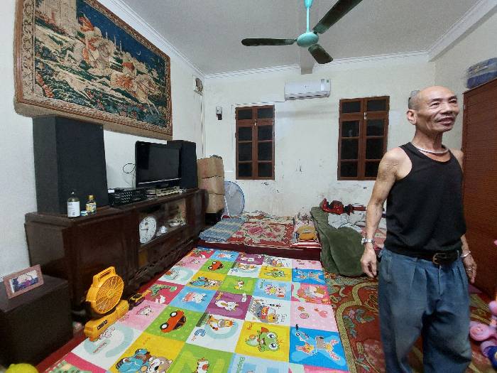 Bán nhà Định Công Hạ - diện tích 68.3m2 5 tầng - ô tô qua nhà - giá 13,3 tỷ