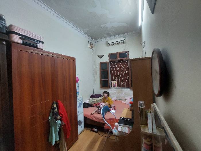 Bán nhà Định Công Hạ - diện tích 68.3m2 5 tầng - ô tô qua nhà - giá 13,3 tỷ