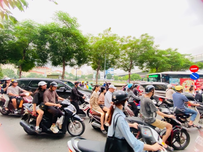 Bán nhà Tôn Thất Tùng - diện tích 55m2 1 tầng - Cực phẩm mặt phố - giá 18 tỷ