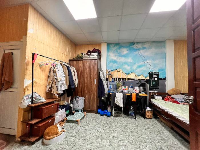 Bán nhà Trần Quý Cáp - diện tích 41m2 6 tầng - Cách mặt phố 20m - giá 7,5 tỷ